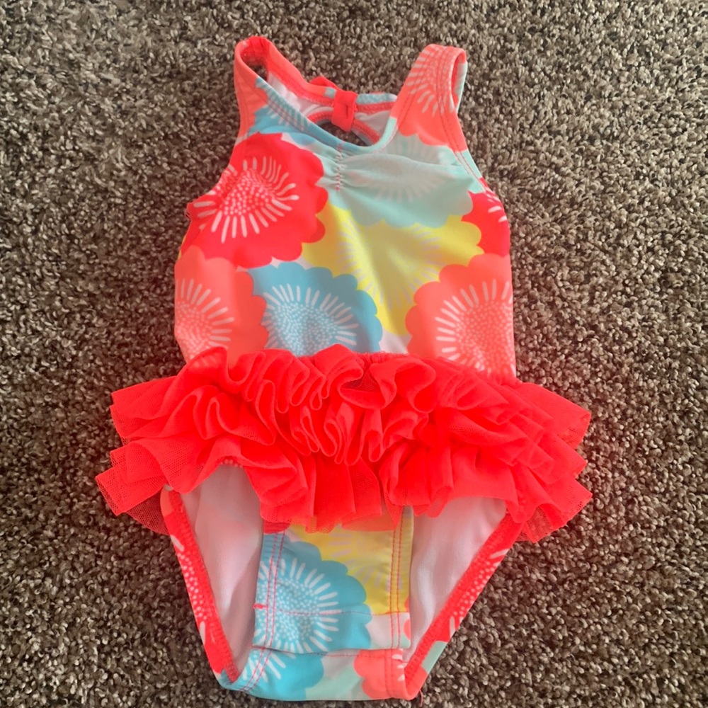 Cat & Jack Swimsuit 6-9 M